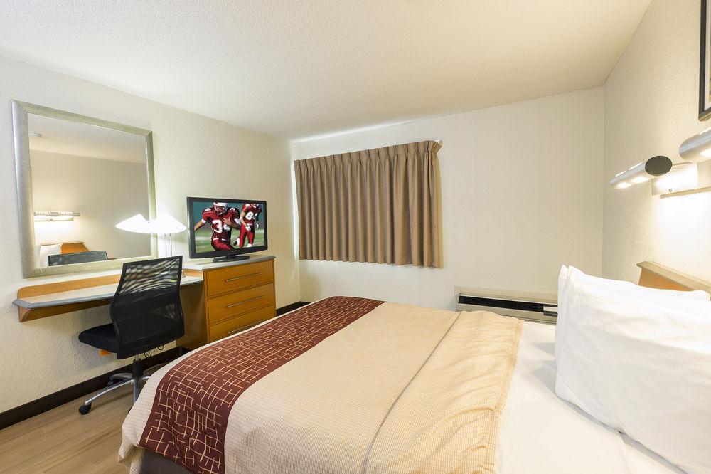 Red Roof Inn Plus+ South Deerfield - Amherst Exterior foto