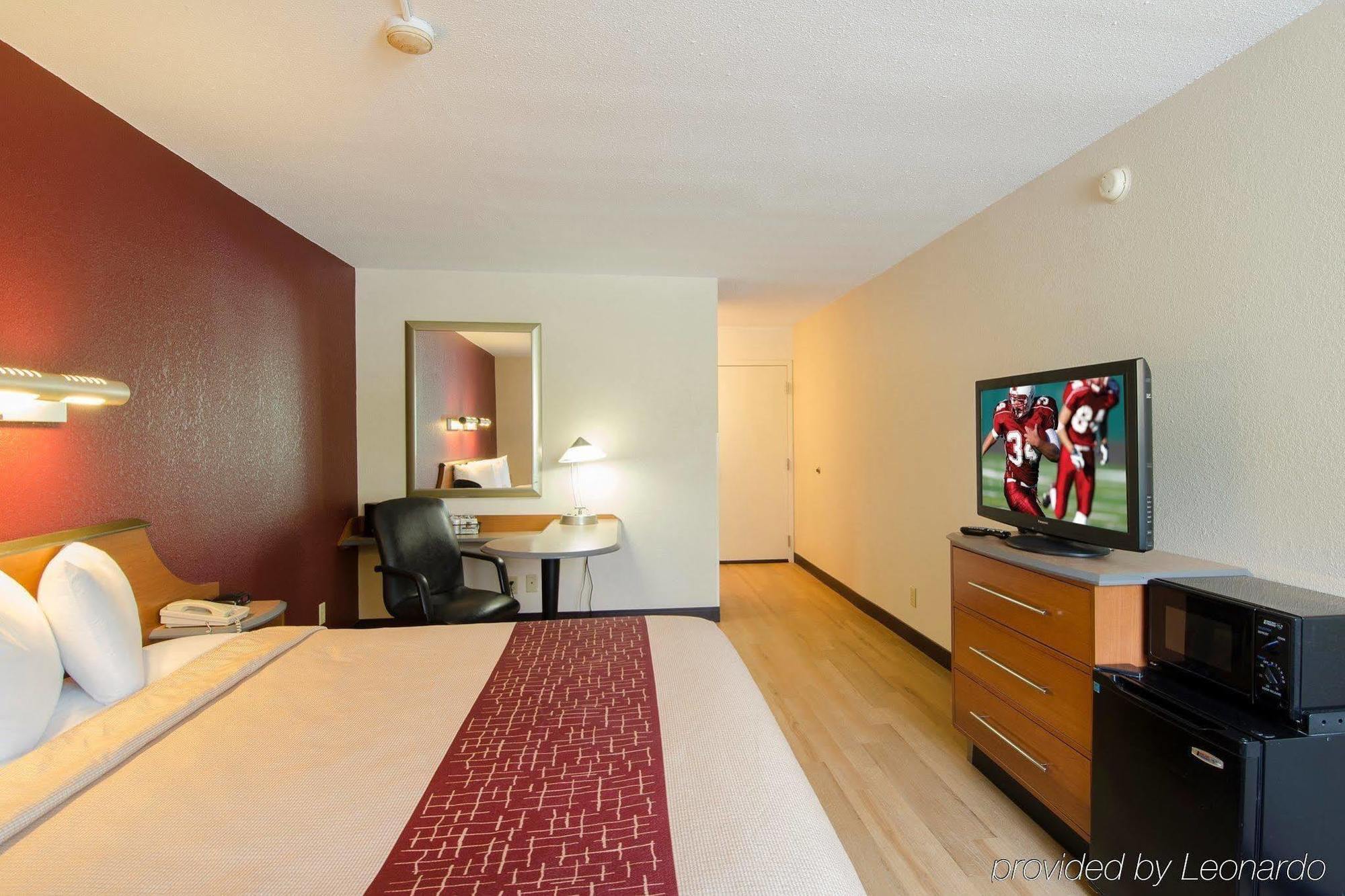 Red Roof Inn Plus+ South Deerfield - Amherst Exterior foto